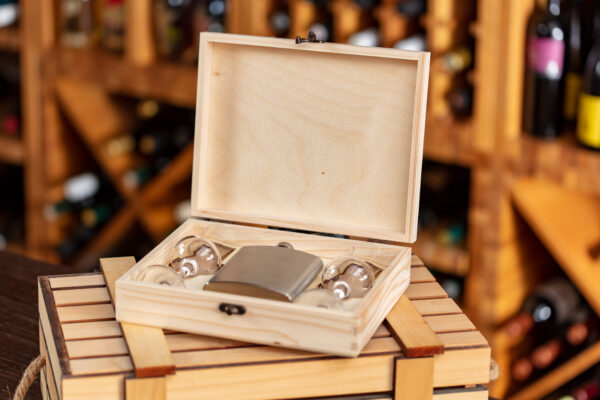 Flask box