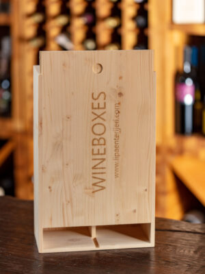 Винная коробка — две бутылки